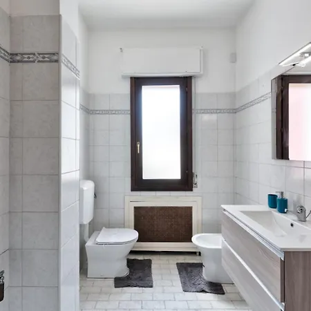 Venice Miramare 1 شقة Zelo